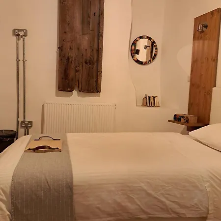 To Apokentro Εξοχικό σπίτι Alona