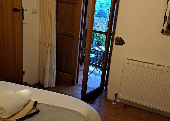 To Apokentro Lantställe Alona